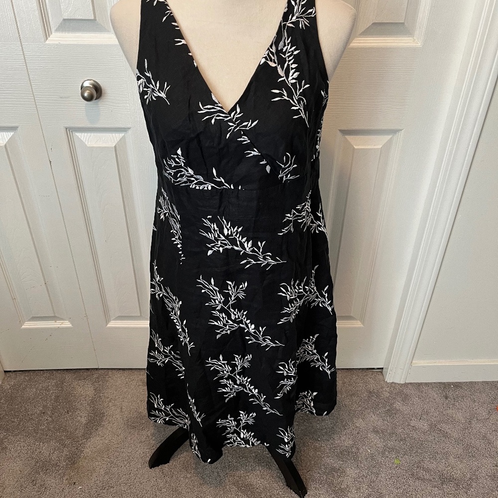 Peter Nygard size 12 dress